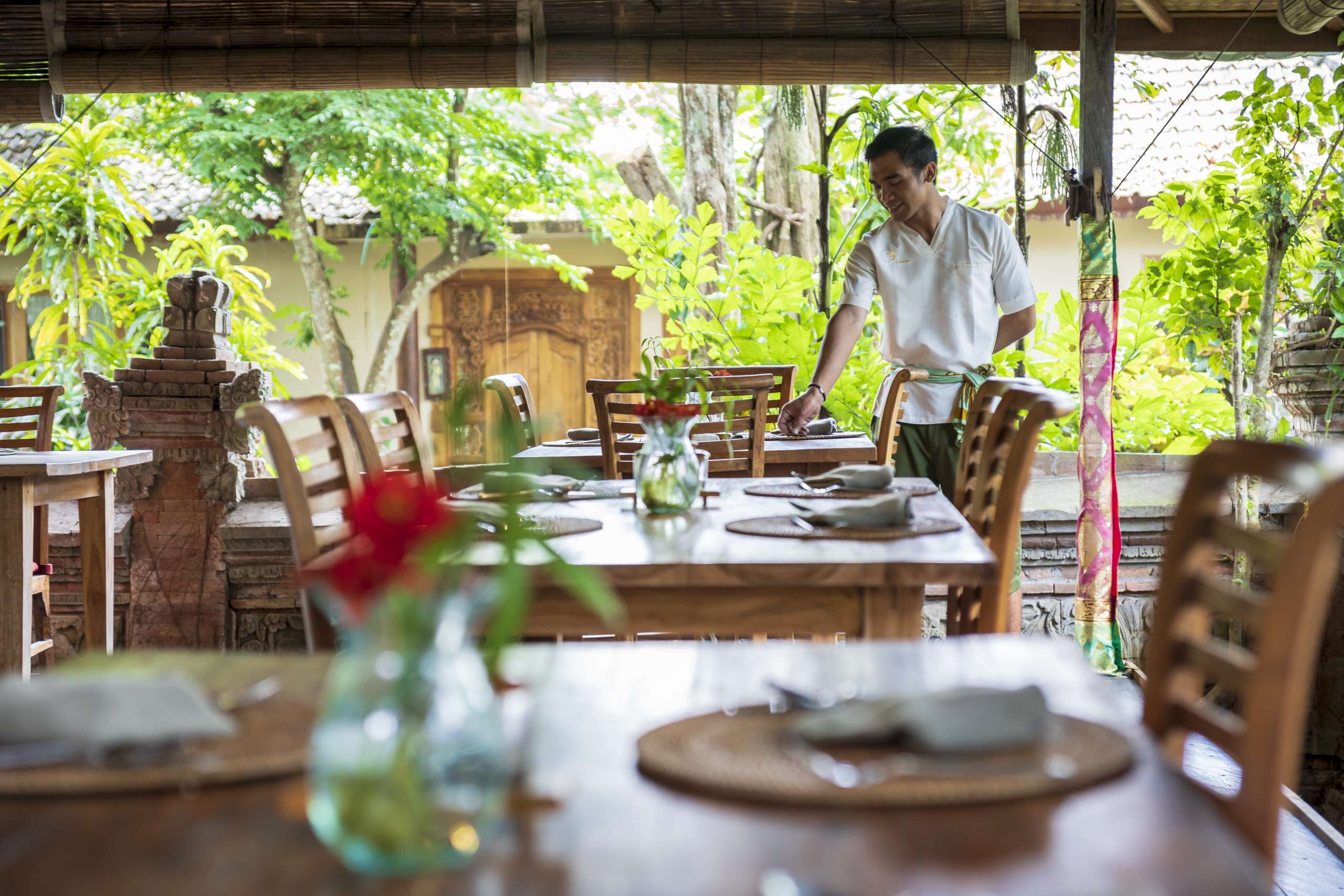 Banyan loka restaurant tengah